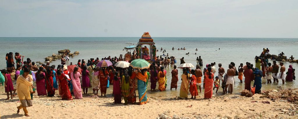 Crowed beach in Northern Province, Sri Lanka
