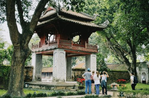 Voyage Organisé Vietnam : Voyage Spirituel au Cœur des Pagodes et Temples Bouddhistes